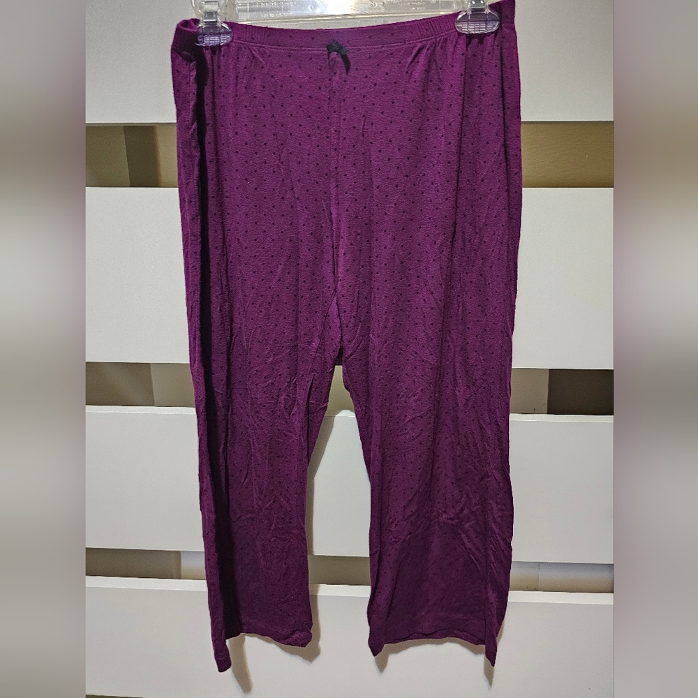 Pajama pants purple with black dots size medium